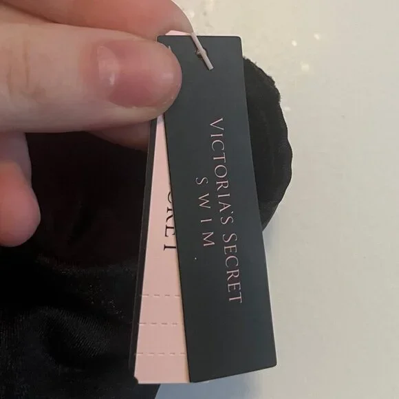 Victoria’s Secret Black Swim Bikini Top - Tie Front - NWT - Picture 4 of 6